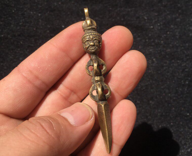 Tibet Old Lima Copper Pubakong Pestle Hide Buddha Pearl Pendant Down Magic Pestle Car Pendant