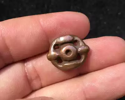 During the Republic of China period, Tibetan old copper five-eyed six-pass back cloud Tibetan Buddhist bead pendant package old fidelity
