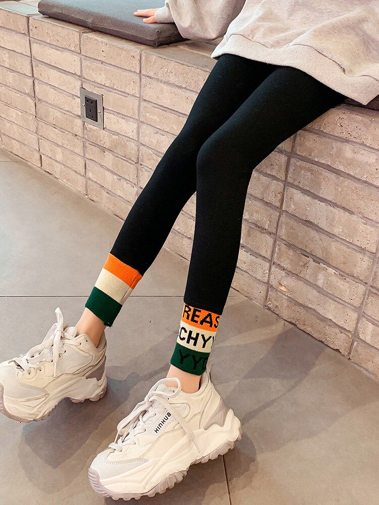 Boomer girl inside lap pants spring outside wearing 2022 new foreign style Barbie pants CUHK Tong Chun Autumn Costume Children Pants