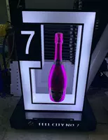 Серебряное цифровое вино монохром