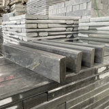 Натуральная дорога Циншили вдоль Шивей Биан Роуд Дента Сад Сад двор Кауди Земля камень Цветочный камень камень