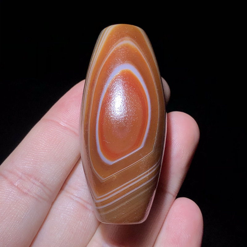 Tibet old mine Manau Tianzhu sky Eye Everest Pendant Pendant Necklace