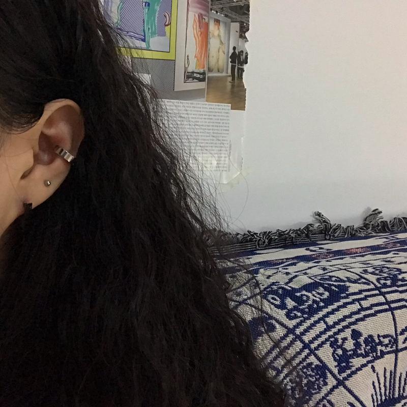 Ear clip No earbuds Ear Bone Clip for Men's Ears Nails Female Cool Dark Black Ensemble Earrings With No Holes No Holes Earrings