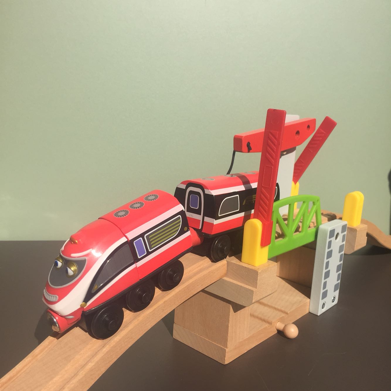 Daily list TOMY wooden train toys can be used with IKEA BRIO wooden track toys for boys