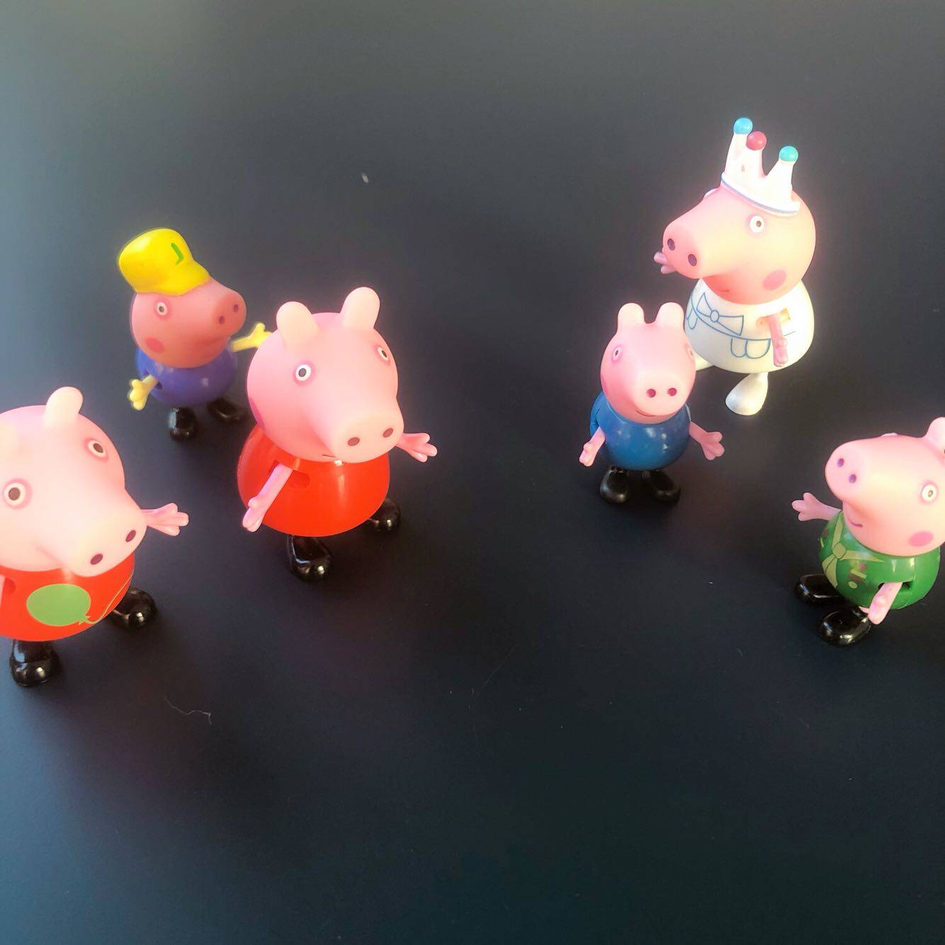 Игрушка 小猪乔治小兔瑞贝卡斑马zoe场景公仔小玩具好质量peggy OTHER