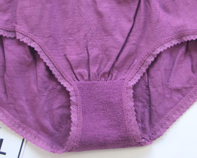 Chất liệu cotton nguyên chất không có đường may bên cộng với chất béo cỡ lớn Đồ lót trung niên mập mạp Mẹ mẫu cao eo XL nữ tam giác quần chip nữ đẹp