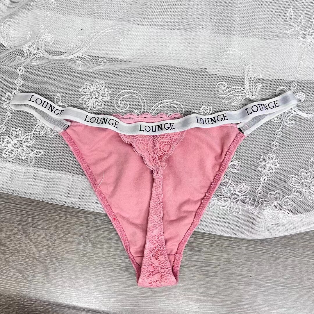 Стринги Женские 小众轻奢lounge四色蕾丝logo小宽边一根线性感丁字裤半包女内裤 OTHER