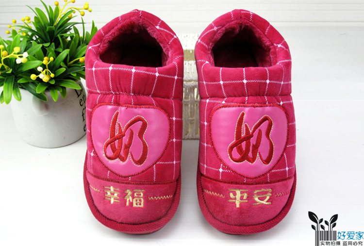 Mùa thu và mùa đông bùng nổ của đàn ông cotton cotton ấm áp đệm cha và dép bông mẹ chống trượt mùa đông cha mẹ giày bông dép quai hậu nam
