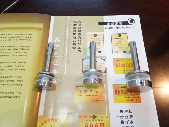 Side Mount Glass Stairway Armrest Railguard Rail accessories 304 stainless steel fluffy inexplosive Explosive Glass Clip 10mm