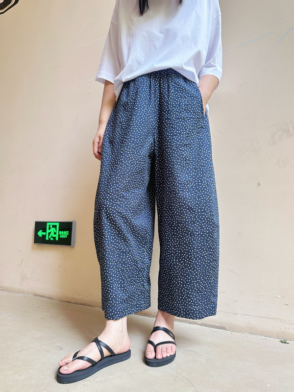 Japanese Imported Organic Salt-Shrunk Cotton Navy Blue Polka Dot Textured Lightweight Cropped Flared Balloon Pants