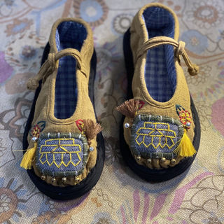 Original pure handmade ethnic style patch made of old thousand-layer bottom retro cloth shoes tiger head shoes adult women's shoes all-match fashion