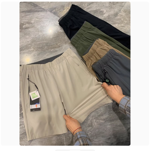 Italian Brand Leo Johnson Men's Outdoor Sports Casual Shorts with Laser Cut Holes, Breathable Five-Point Shorts, Water-Repellent