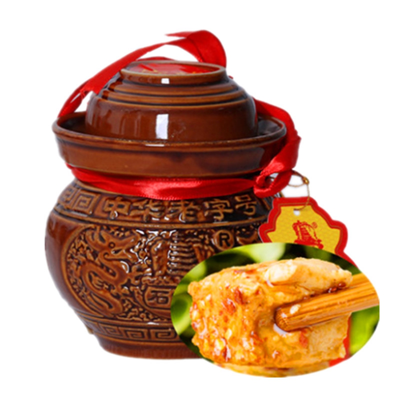 Chongqing specialty, Zhongzhou tofu milk, shibaozhai brand, spicy, Sichuan farmhouse homemade side dish, moldy tofu, ceramic jar 