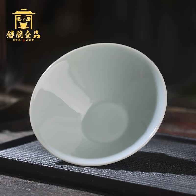Jingdezhen ceramic all hand - made porcelain enamel lad master cup large tea cup kung fu tea set personal single CPU
