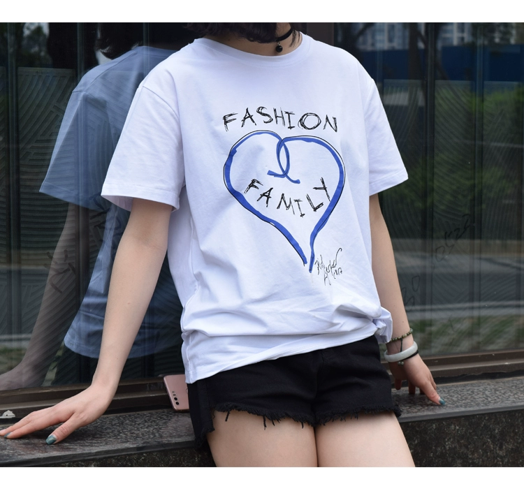 Cha mẹ con ba lô hè 2018 mới gia đình sóng đôi bốn mẹ con đi biển áo thun ngắn tay