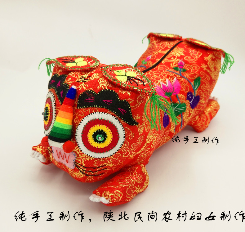 Folk pure handmade cloth tiger biheaded tiger embroidered tiger folk craft gift hem decoration peasant to make cloth tiger