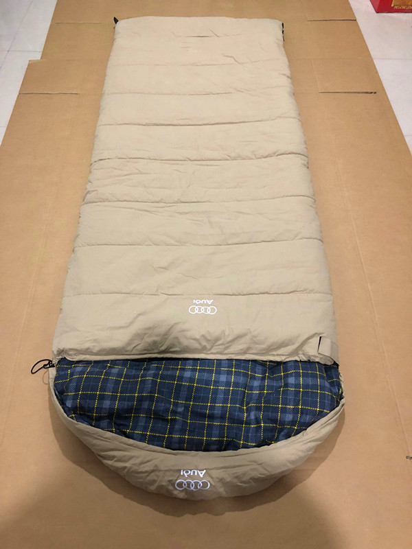 Cửa hàng Audi 4S quà tặng túi ngủ xe du lịch túi ngủ cotton flannel dày 4,5kg mở rộng lớn 1 m - Túi ngủ túi ngủ cho trẻ