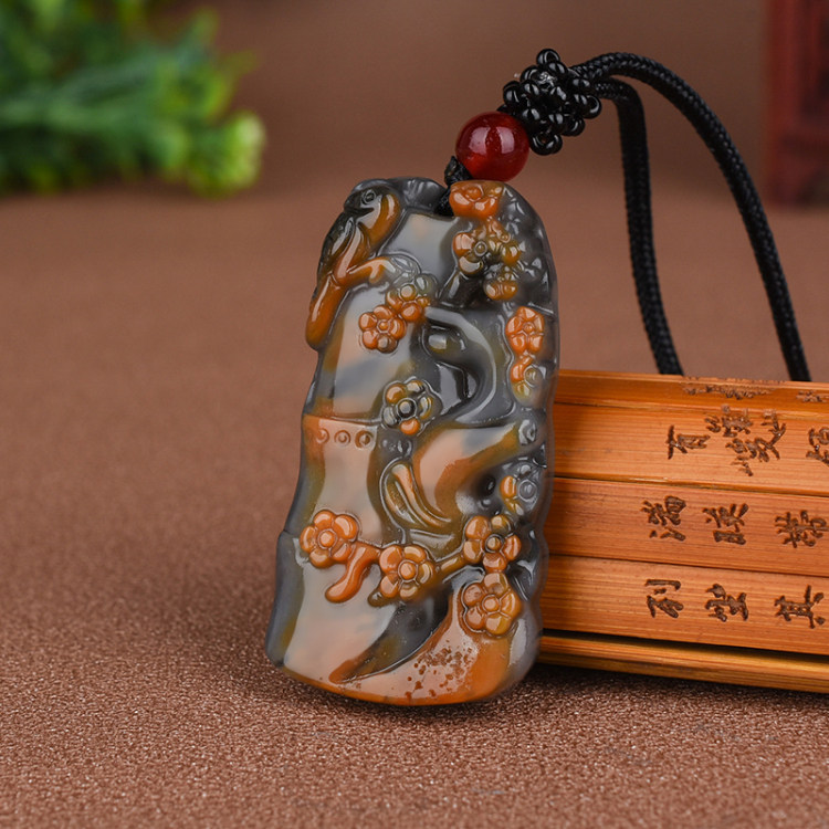 Natural Yunnan Huanglong jade pendant jade stone bamboo knot jade pendant knotted high rise necklace pendant plum blossom pendant fine carved jade