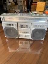 80s Old Objects Recorder Recorder Radio Recorder on the radio