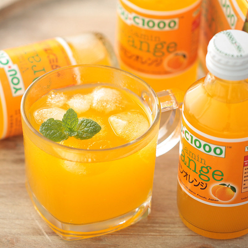 #Indonesia imports YOU C1000 vitamin C orange juice juice carbonate drink soda soda 3 bottles