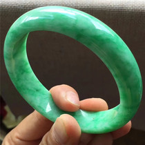 Brief An emerald natural A goods full sun color emerald jade bracelet water moisturizing fine old pit emerald ice glutinous variety yang green bracelet