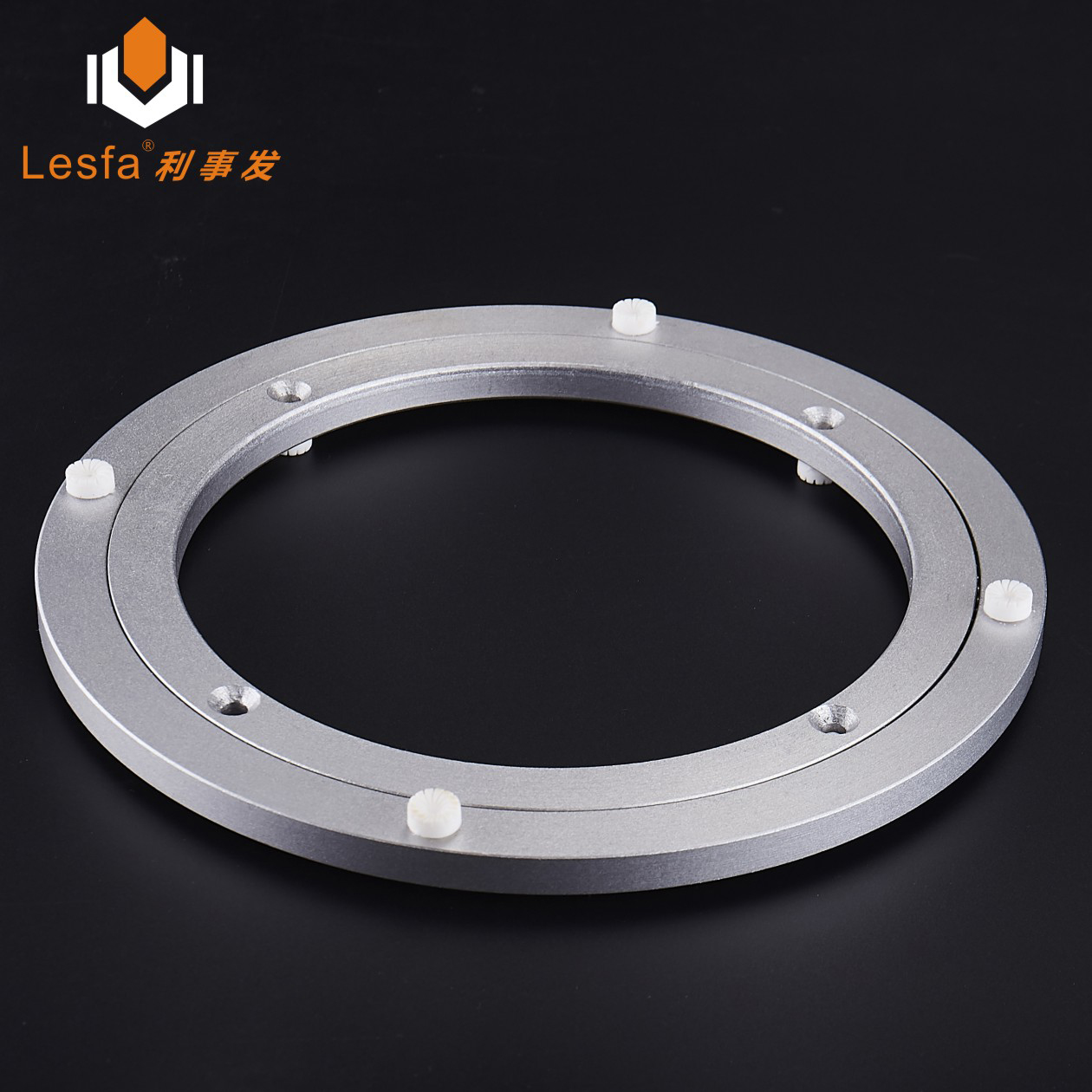 вращающийся круг на стол