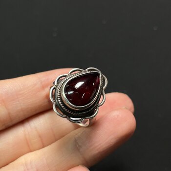 925 silver inlaid garnet purple tooth black ring for women, inner diameter 17mm