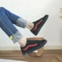 Giày vải sinh viên mùa xuân Giày thể thao nam Phiên bản Hàn Quốc của giày xu hướng nam thanh niên Giày nam jordan xám đen
