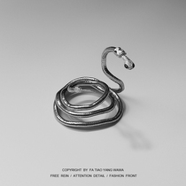 Clockwork snake dark dark long shape necklace