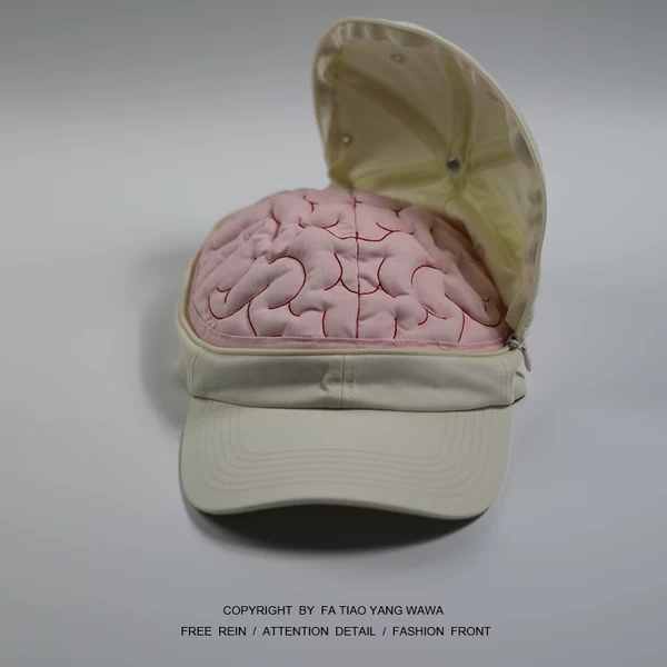 Товары от 发条洋娃娃