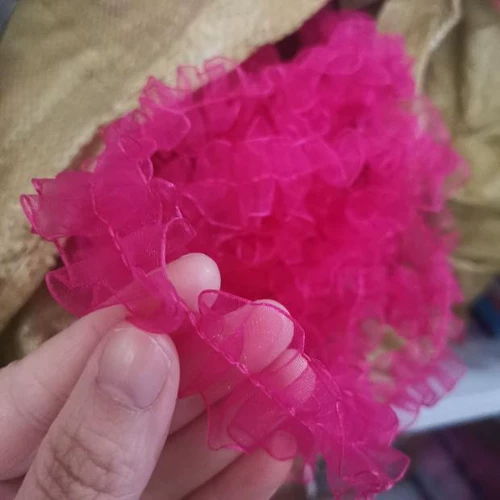 2,5 см. Неодушная прямая линия, автомобиль средняя ультразвуковая складка сгиба