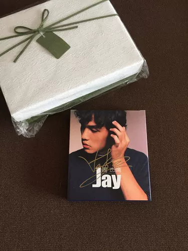 Альбом Jewell Jay Chou подписал альбом Джея Чоу с одноименным именем Jay CD+DVD+