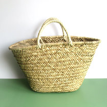 Factory direct sales natural straw vegetable basket environmental protection shopping basket triangular grass woven handbag beach bag grocery shopping basket
