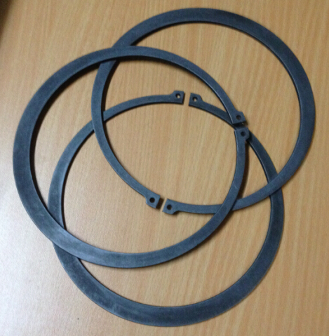 DIN471 shaft with elastic C type clasp DIN471-140 142145147148150