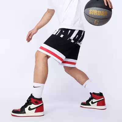 Sports shorts Men's loose mosaic basketball pants Fitness training pants Ball pants Running fast-drying trend five-point pants