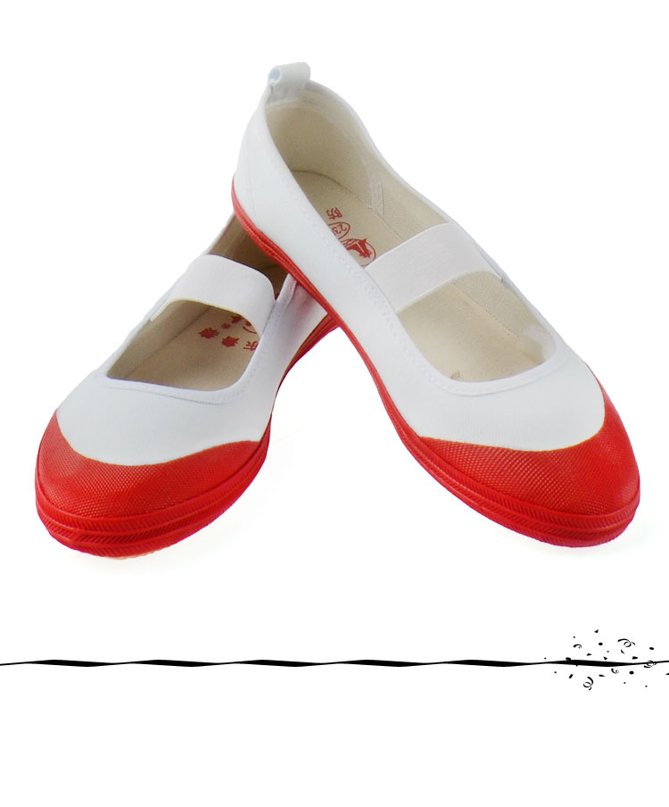 Giày thể dục hoài cổ cổ điển giày khiêu vũ vải canvas trường đàn hồi hiệu suất vuông miệng nhỏ giày trắng Thanh Đảo Quốc lộ giay bitis nữ
