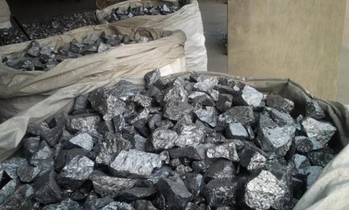 结晶硅 工业用纯硅  硅块 非金属单质硅 553 441 化铝合金锭1kg