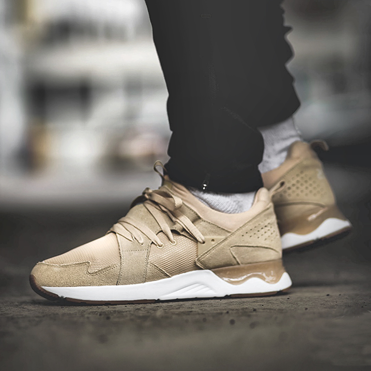 Asics 亚瑟士 18年款 Gel-Lyte V Sanze TR 复古男式运动鞋 跑鞋 ¥299包邮 3色可选 Asics 亚瑟士 18年款 Gel-Lyte V Sanze TR 复古男式运动鞋 跑鞋 ¥299包邮 3色可选