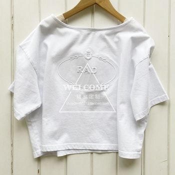 2025 Summer New Style Embossed Letter Casual Loose Versatile Off-Shoulder Short White Women's T-Shirt Top