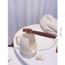 MissChen the fleece to wear out the fur of a tanning leather belt fragrance delicate