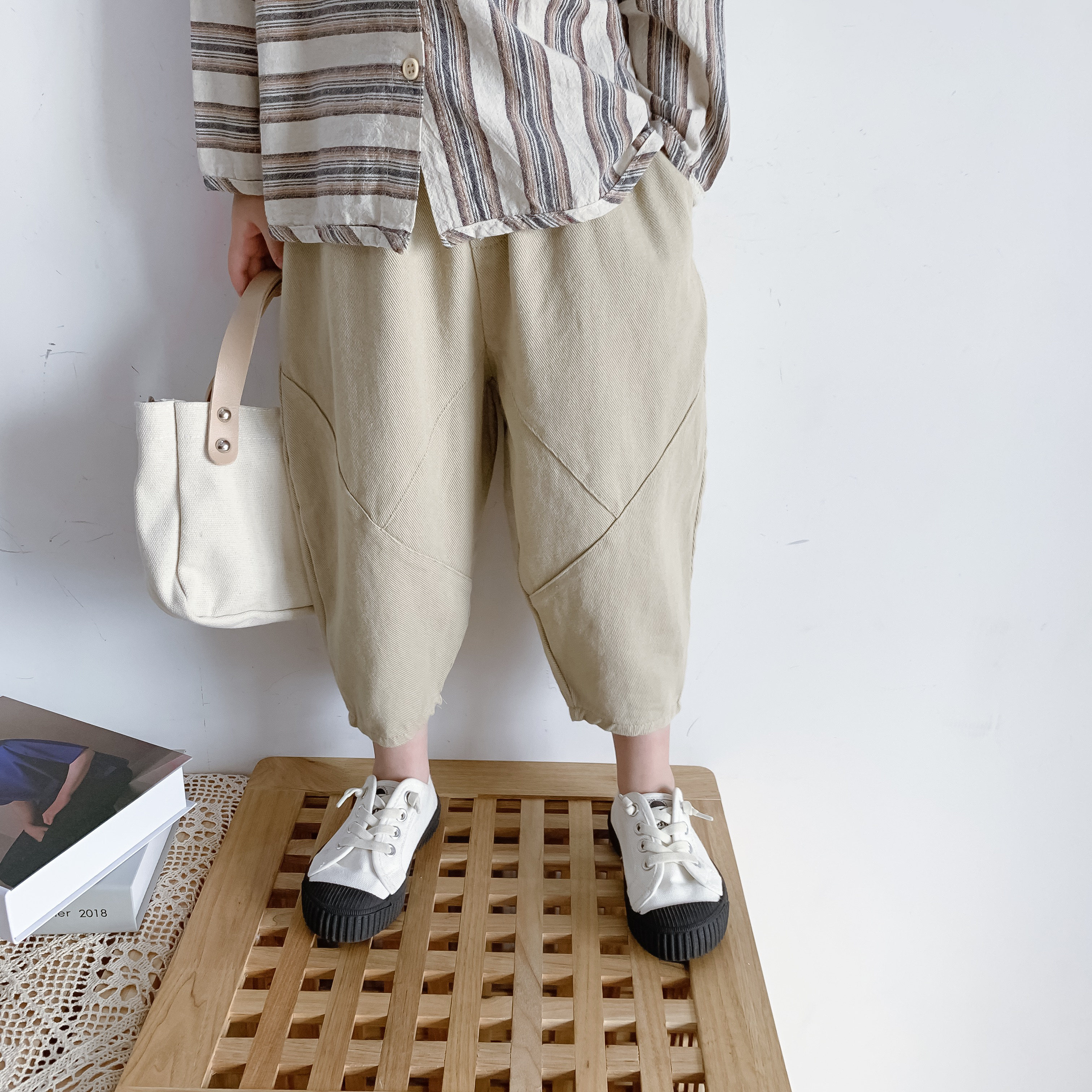 Bean Bag Monarch 2021 Spring Autumn Paragraph Han Edition Men and women Children's Baby Splicing Foreign Wave Fan Casual Robe Pants Old Daddy Pants