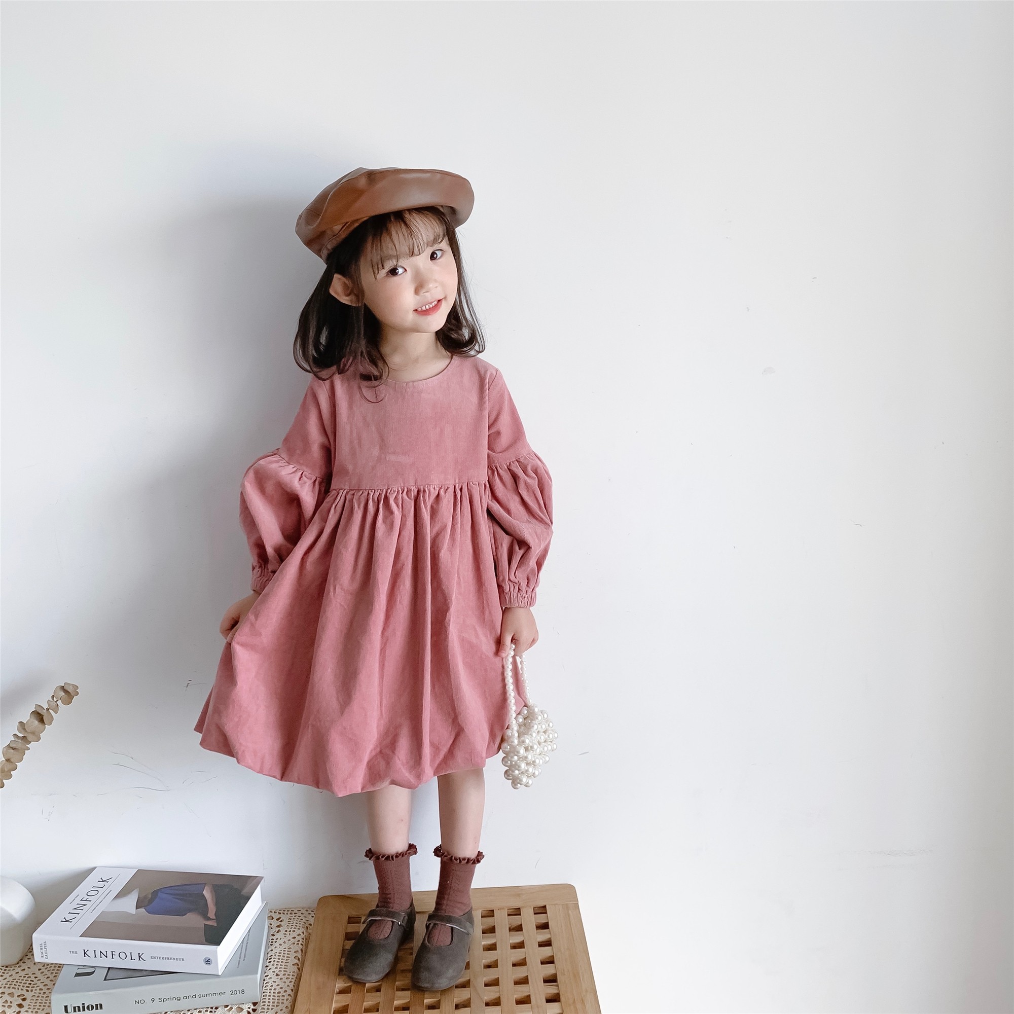 Doubaojun 2022 Spring and Autumn Girls Baby Korean Version Western Style Bubble Lantern Sleeve Corduroy Princess Dress