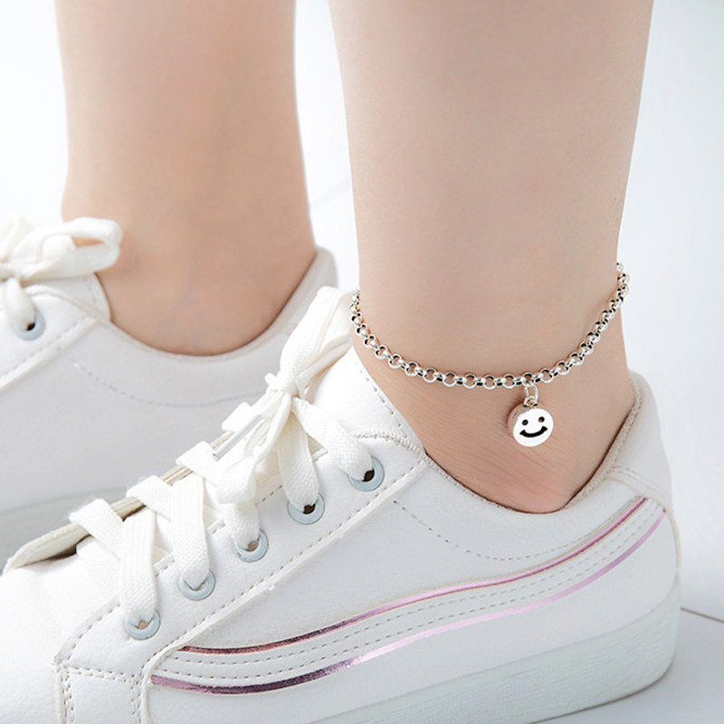 925 pure silver pedicure with a smile face male and female retro Thai silver Fashion Japan-ROK Edition student 100 hitch to send a friend to a couple