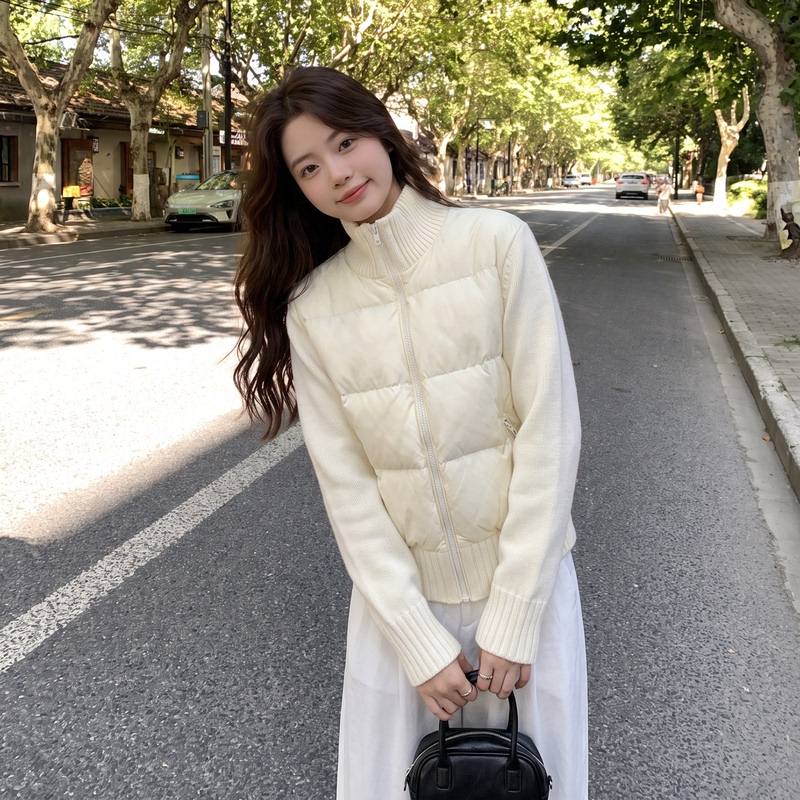 Knitted Sleeve Patchwork down Jacket 2026 Winter New Style 90 White Duck down Casual Fashion Lightweight Slim Short Coat Knitted Sleeve Patchwork down Jacket 2026 Winter New Style 90 White Duck down Casual Fashion Lightweight Slim Short Coat