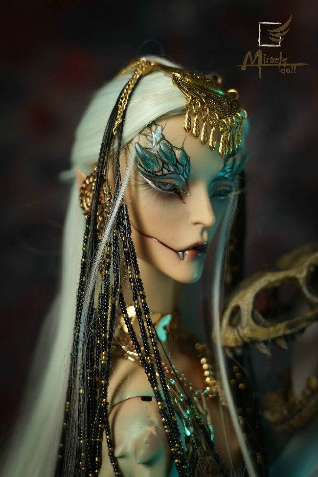 miracle_snake68_06.jpg