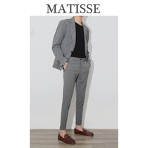 2021 Korean trend Korean version of handsome British style men slim casual plaid small suit suit suit suit two-piece