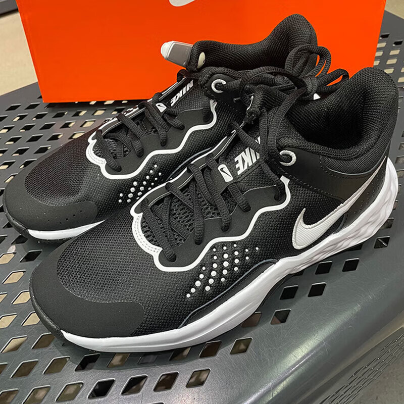 Nike Fly by Mid 3 Lace-Up Shock-Absorbing, Non-Slip, Wear-Resistant, Breathable, Supportive, Lightweight and Resilient Dd9311-003 Nike Fly by Mid 3 Lace-Up Shock-Absorbing, Non-Slip, Wear-Resistant, Breathable, Supportive, Lightweight and Resilient Dd9311-003