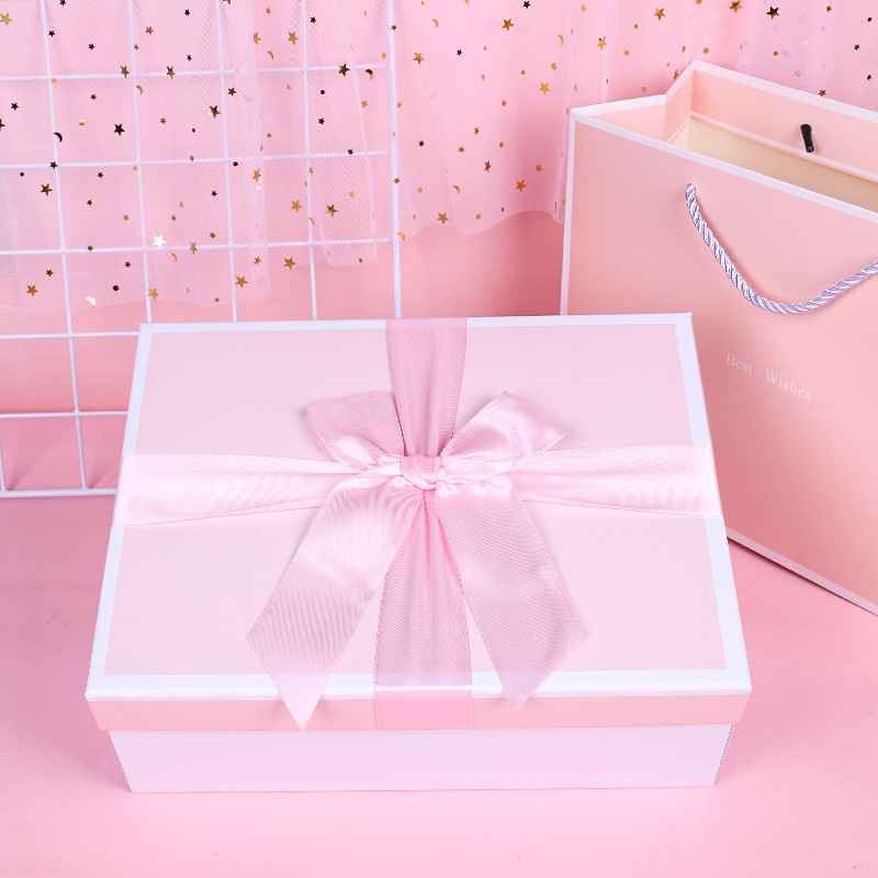 Gift with gift box Butterfly box rectangular birthday Christmas gift packaging box