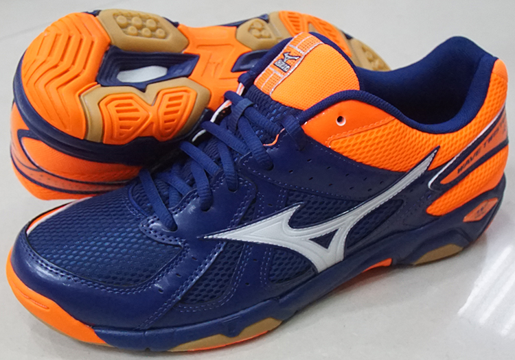 Mizuno MIZUNO nam giới và phụ nữ thể thao bóng chuyền giày cầu lông giày V1GA157056 WAVE TWISTER 4 giày the thao nữ 2021 