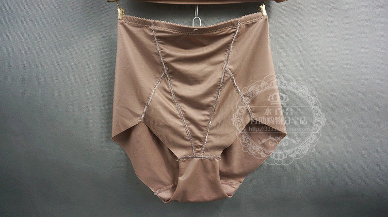 Corset amincissant luxueux - Ref 689831 Image 15